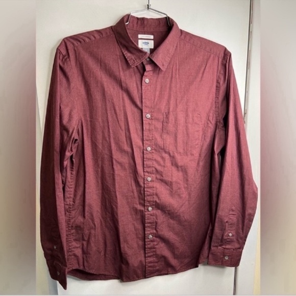Old Navy Maroon Button Down Shirt Slim Fit Size Large - Picture 1 of 2